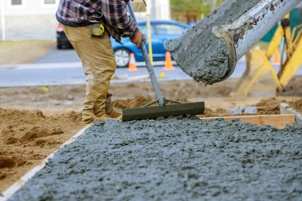 Best Driveway Concrete Repair  in Elmwood Place, OH